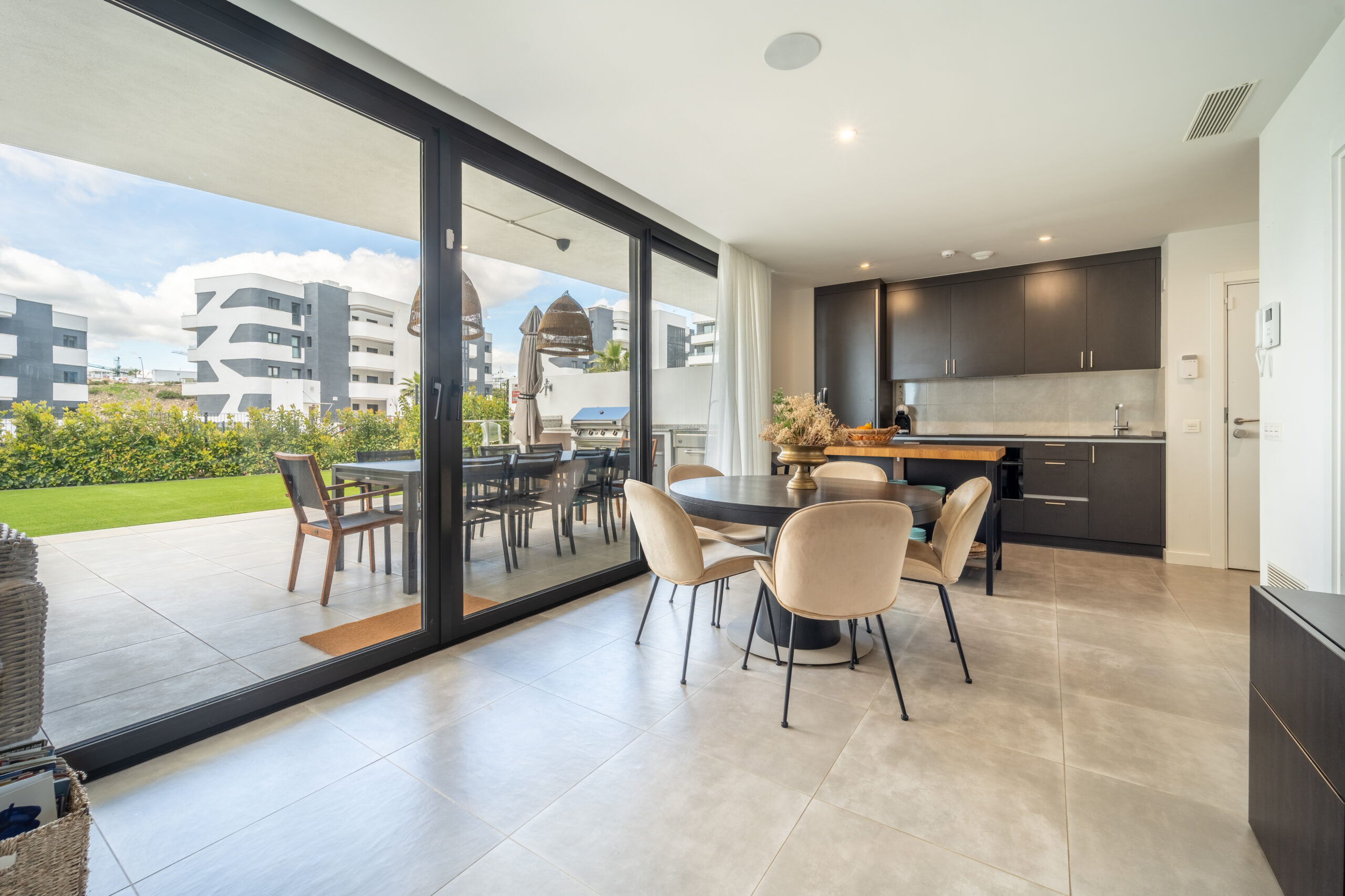 A7402837-HDR-scaled.jpg